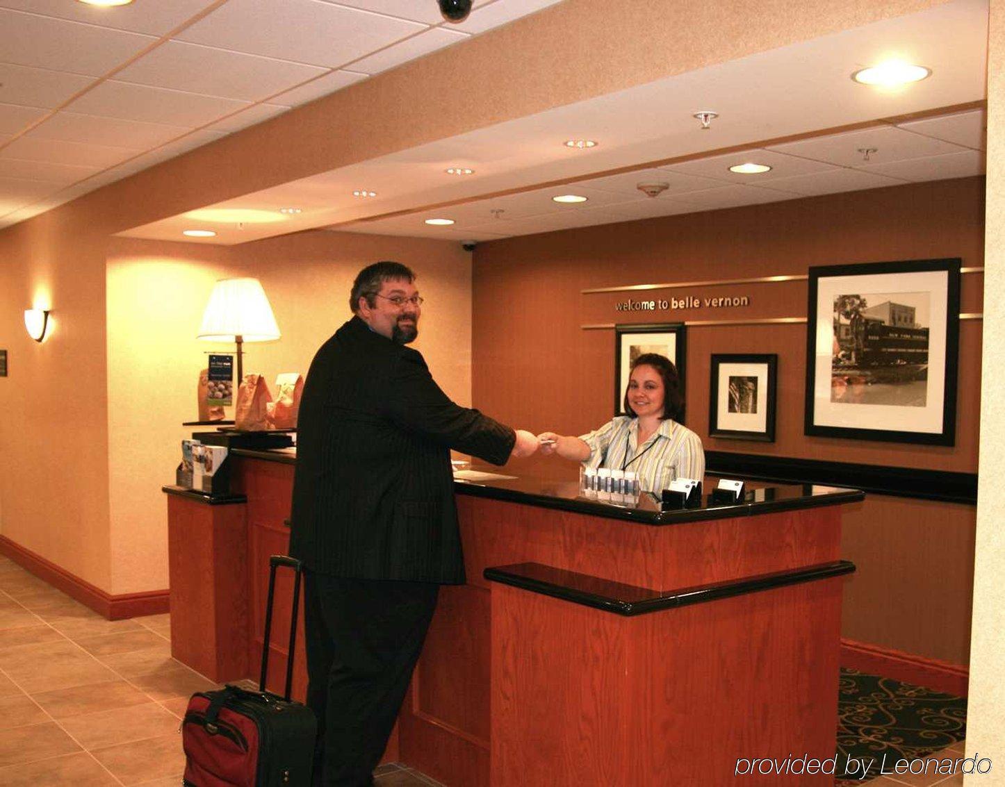 Hampton Inn Belle Vernon Interiør billede