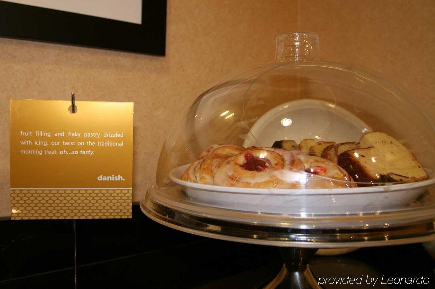 Hampton Inn Belle Vernon Eksteriør billede