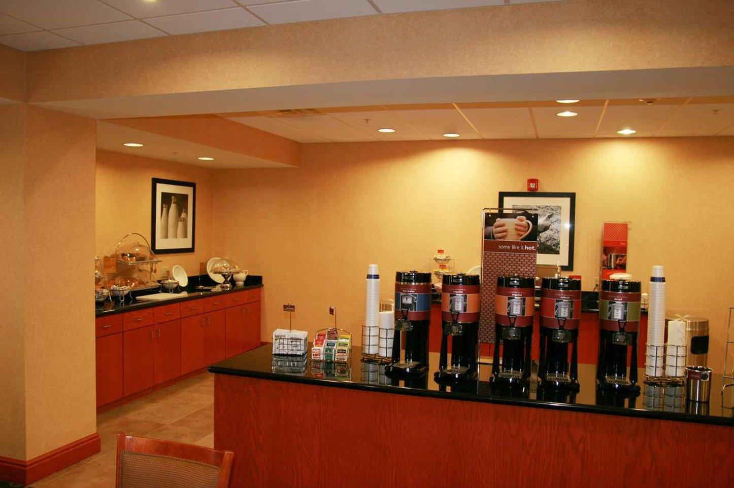 Hampton Inn Belle Vernon Eksteriør billede